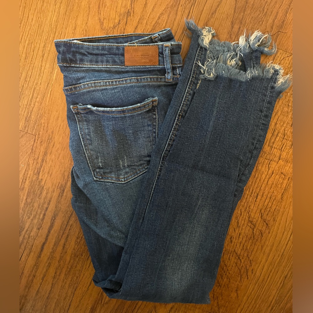 Zara Distressed Jeans